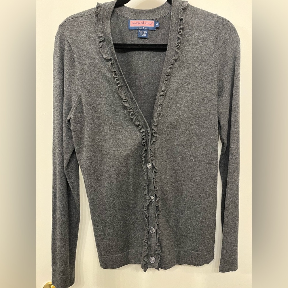Vineyard Vines women’s grey cardigan, medium